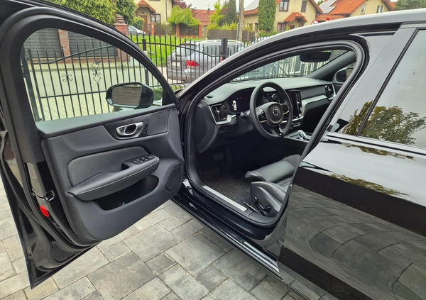 Volvo S60 cena 239000 przebieg: 9806, rok produkcji 2023 z Katowice małe 232